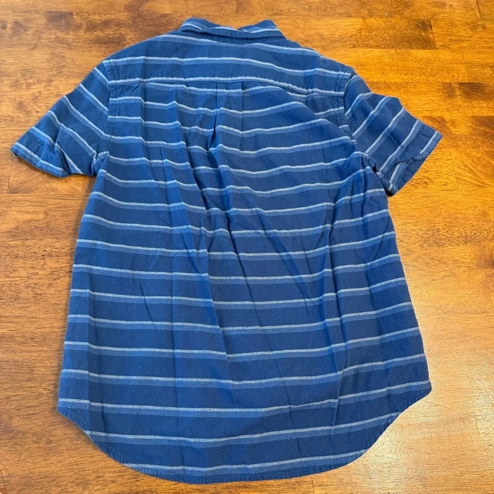 Ralph Lauren Navy Striped Button-Down Shirt size medium 10-12 100% cotton